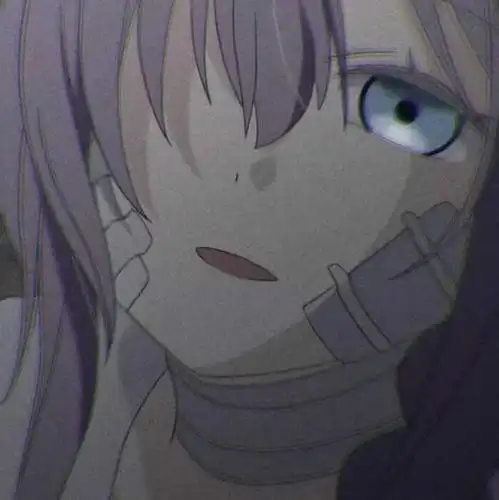 有没有相似类型的图片(蒙着一只眼睛或者脸上贴着药布,白色短发动漫