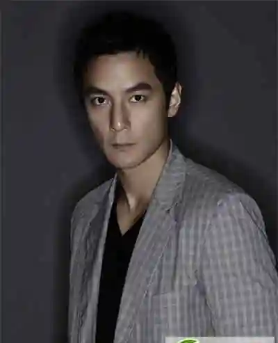 吴彦祖发型图片 三四十岁男士流行什么发型 吴彦祖发型显男士成熟气质