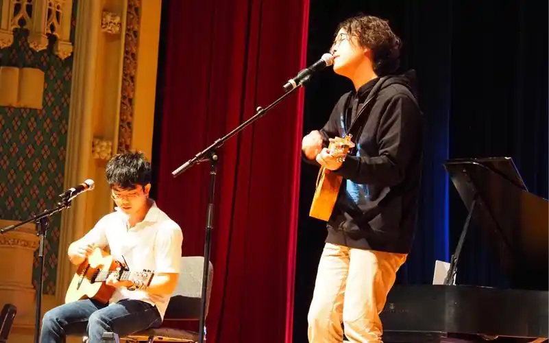 芝加哥大学乐队演出:《杀死那个石家庄人》