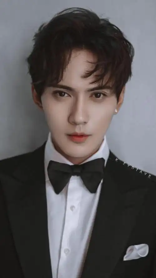 回顾:10位颜值与咖位不对等的男演员,帅而不娘,却总火