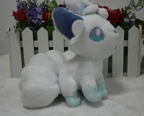 卡通动漫宠物小精灵白色冰六尾狐公仔口袋妖怪公仔神奇宝贝狐狸