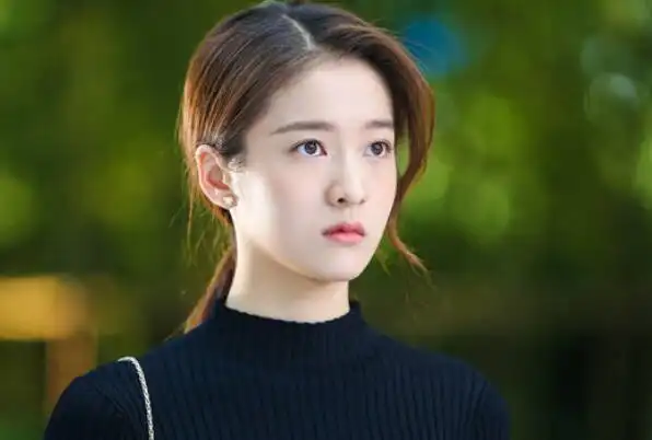 中国内地十大最美90后女明星关晓彤第一迪丽热巴上榜3