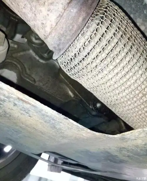 【图】曲轴后油封漏了,大侠帮忙看看需要搞不_科鲁兹论坛_汽车之家