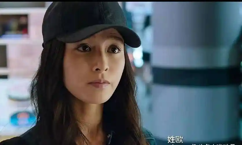 搭档张家辉,合作张学友,凭颜值多次上热搜的女星文咏珊.