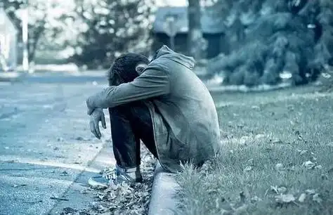 让男生心碎的句子 伤感心痛 - 句子大全