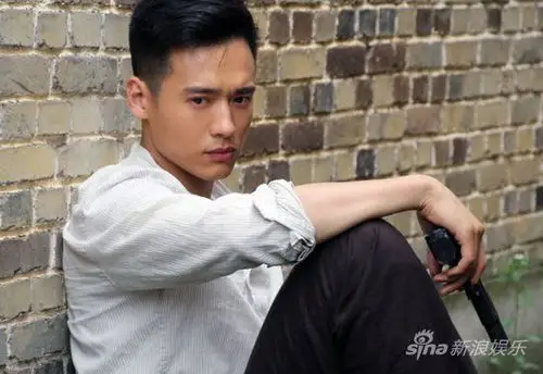 高云翔片中造型《刀影》剧照新浪娱乐讯 由陈浩威执导,高云翔[微博]