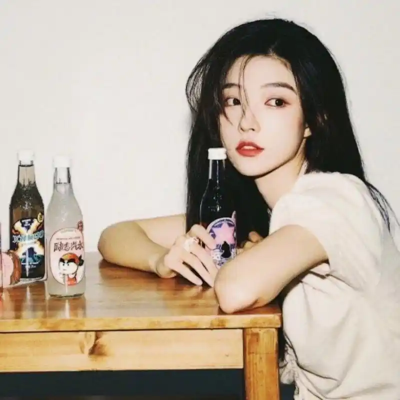 wechat03港风女生头像分享 好好生活 慢慢相遇 港风头像|微信头像