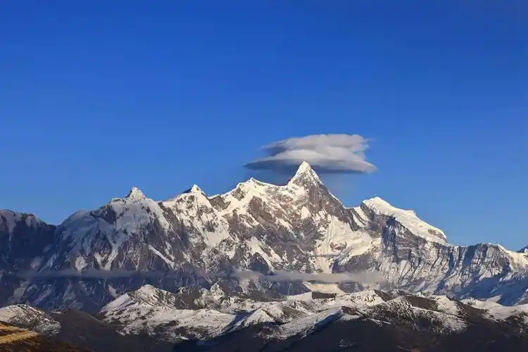 分享19张神秘而美丽的雪域高原美景