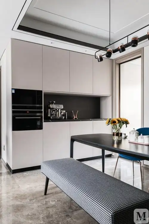 现代餐厅背景墙装修效果图