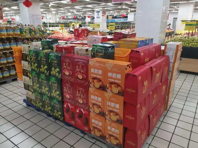 礼盒顶部陈列维护不及时