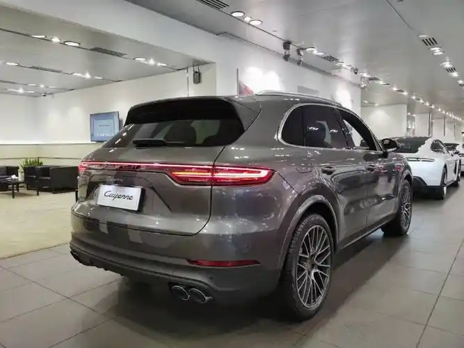 现车在售|金属高级感,石英灰cayenne