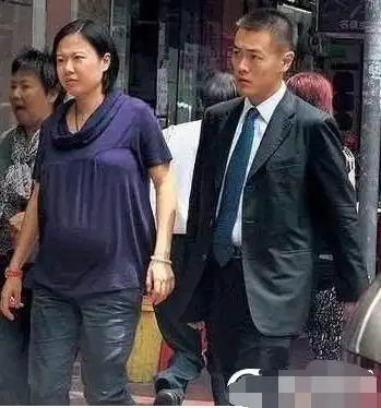 刘銮雄,当年的风流人物,如今却悔叹年轻时没好好做事业