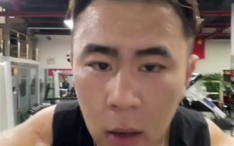 刘太阳发出印度菜花事件声明后麦蔻提出了众多质疑师傅李亚强也做出