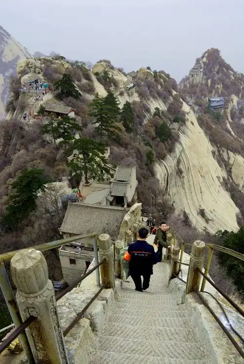 华山行31——都龙庙