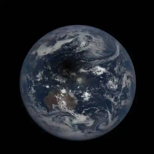 [多图]回顾多年来从太空中拍摄的地球照片