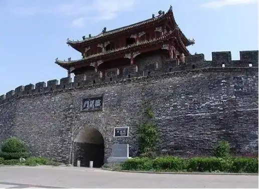 中国十大历史古城墙, 你知道在哪儿吗?