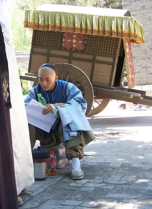 p>福尔泰,是在电视剧《 a target="_blank" href="/item/还珠格格