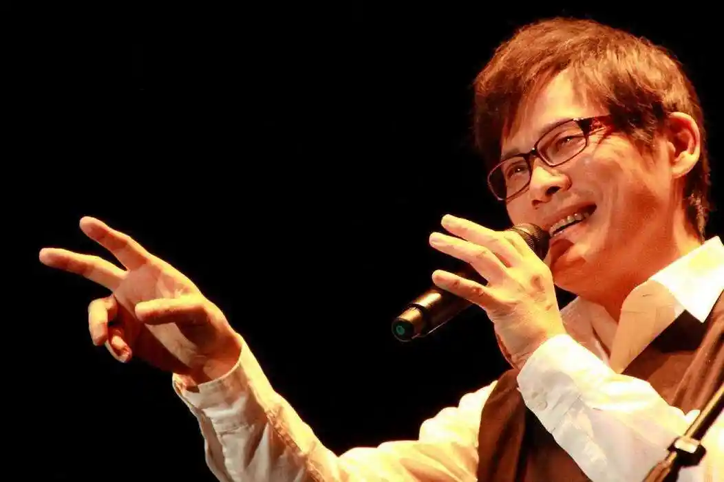 台湾男歌手70年代都有谁