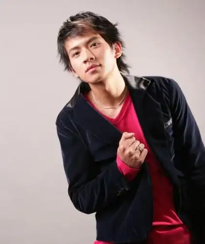 秦炎仕写真图片