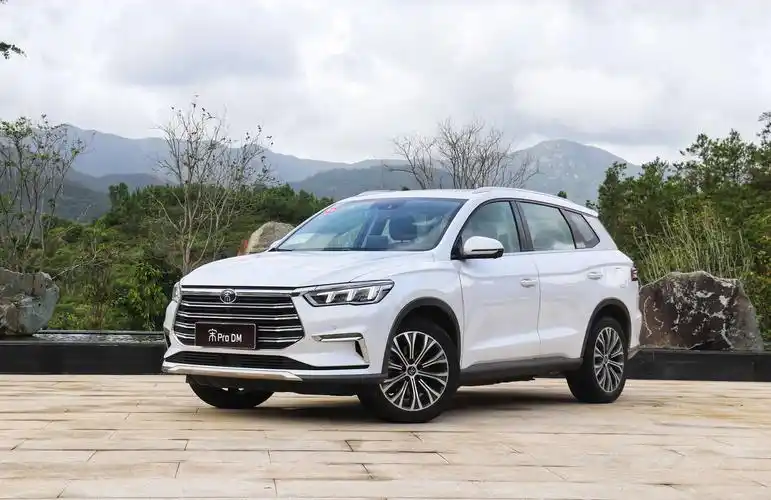 它可能是比亚迪最舒适的混动车,试驾宋pro dm四驱性能版