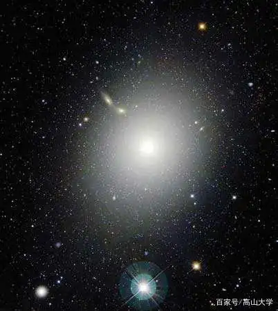 天上的星系,居然和地下的城市如此相似