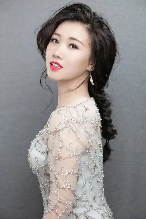 声动中原!青年歌唱家戴梓伊首场独唱音乐会在郑举行