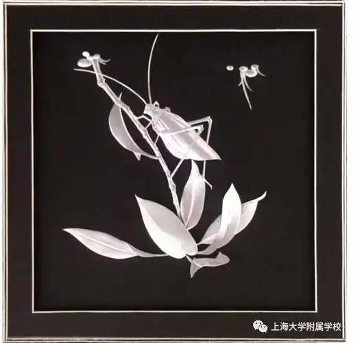 非遗项目在我校学生兴趣课易拉罐画制作