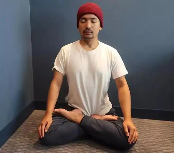 打坐双盘的正确方式是什么?