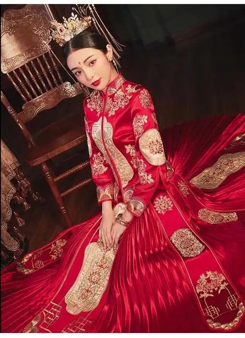 泰勒马丁tailemartin秀禾服新娘婚纱新款古装汉服结婚礼服中式嫁衣