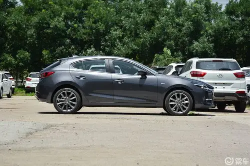 【马自达3 昂克赛拉2017款两厢 2.