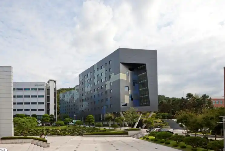 韩国南首尔大学