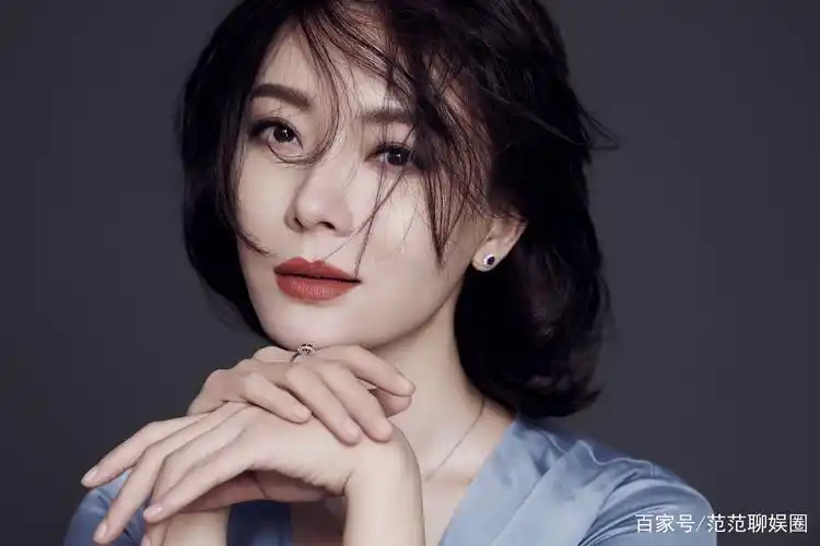 q3:你见过女明星中五官最好看的是谁?