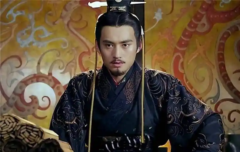 却留下三个难以理解的谜团,至今才弄明白隐情_王莽_汉光武帝刘秀_百姓