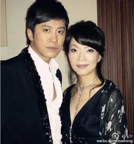 一共200岁个个像20岁 毛宁陈明林依轮金海心聚首看谁年轻