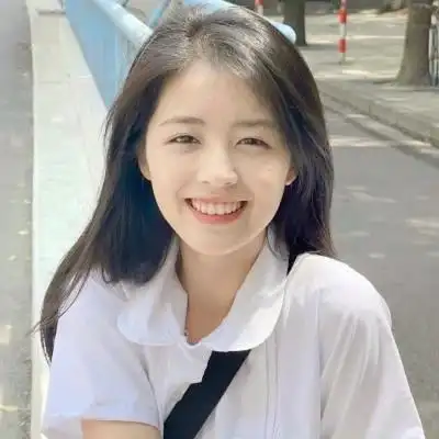 女生干净简约简单的头像图片