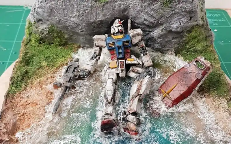 妹子教你制作元祖高达rx782战损场景教程