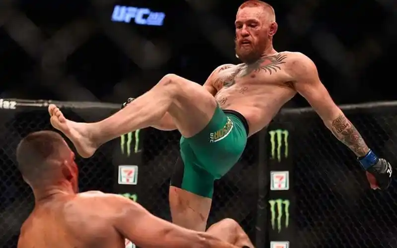 ufc臭名昭著的双冠王嘴炮康纳麦格雷戈精彩集锦不止有嘴遁