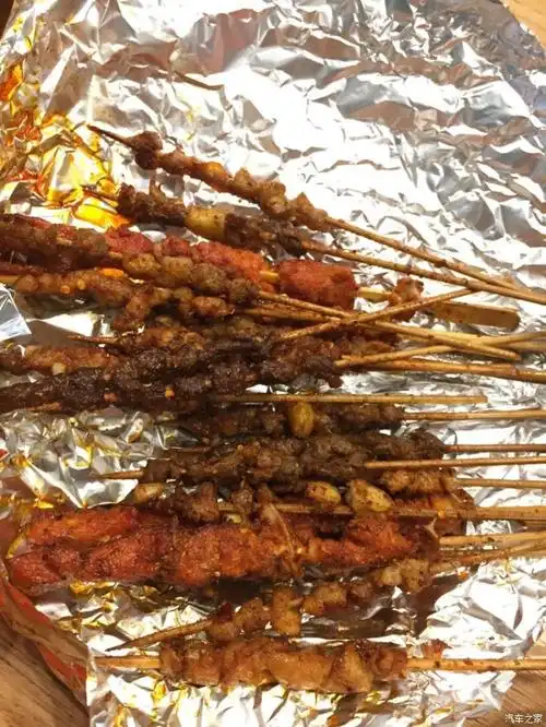 想吃烧烤,但是有没有约到人,外卖的方式也是解决问题的最好方法