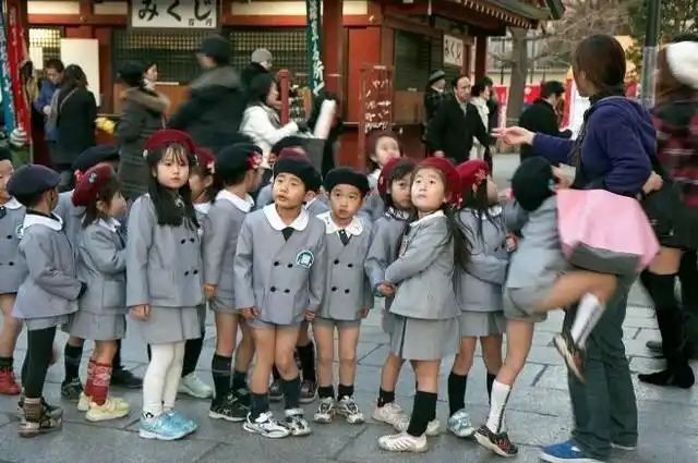 世界各国校服谁家丑sorry看到日本没忍住