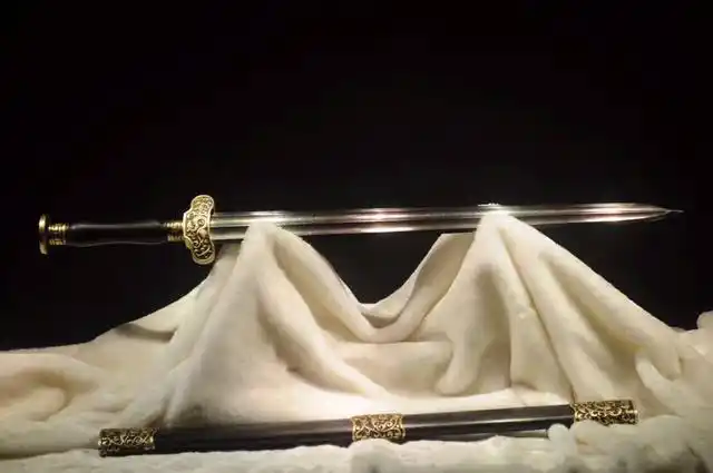 江东子弟今何在,如此好看的吴王剑,是不是得好好欣赏!__凤凰网