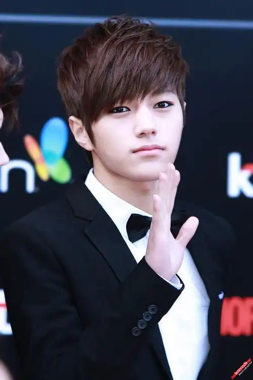 【金明洙】可爱呆萌阳光少年的l