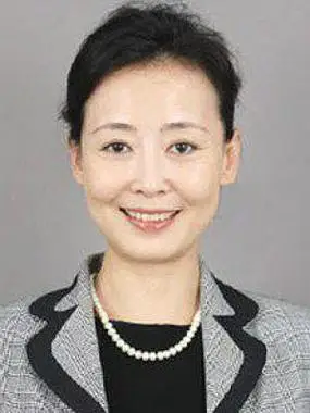 1972-08-10职业:演员影乐酷id:1642647srimdb:nm3606149简介:张瑞珈