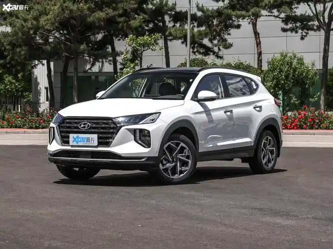 爱卡首页 汽车图片 现代 途胜 2020款280tgdi 双离合两驱时尚版 国vi