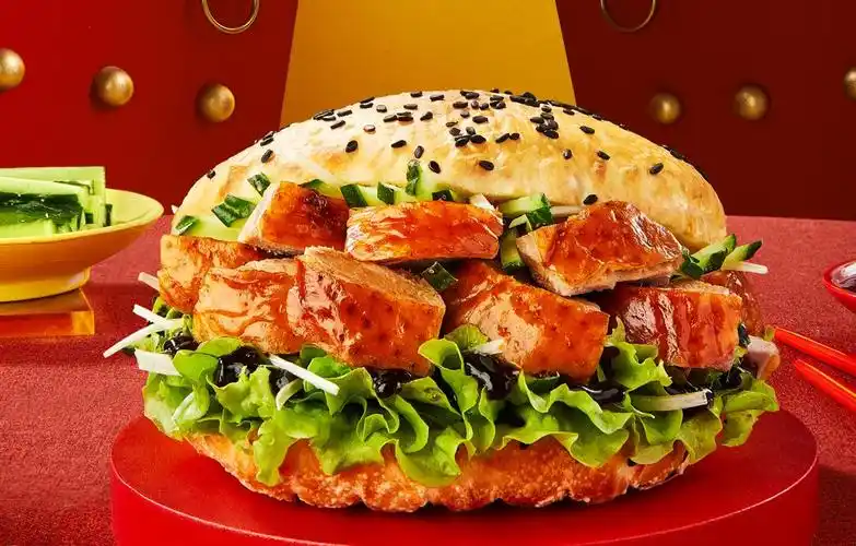 丰富民众舌尖生活塔斯汀创变新式汉堡产品