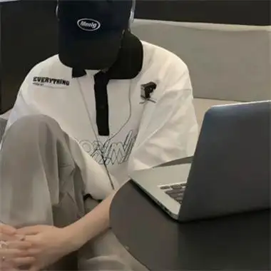 不容易发现的独一无二单张情侣头像