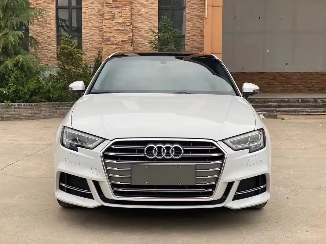 奥迪a3 2020年奥迪a3,35tfsi时尚型,新车21 - 抖音