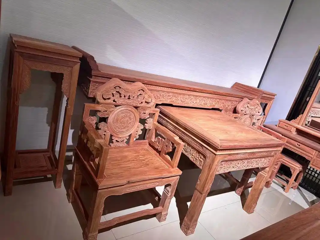 缅甸花梨(大果紫檀) 中堂六件套