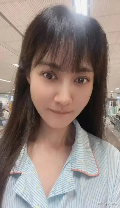 女演员杨雪,近日曝出大瓜!