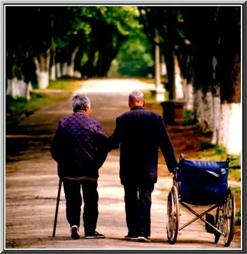 堆绣《相濡以沫》