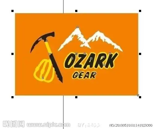 请问:有个衣服的品牌那上面有 (山和锤子)的衣服,是什么牌子?